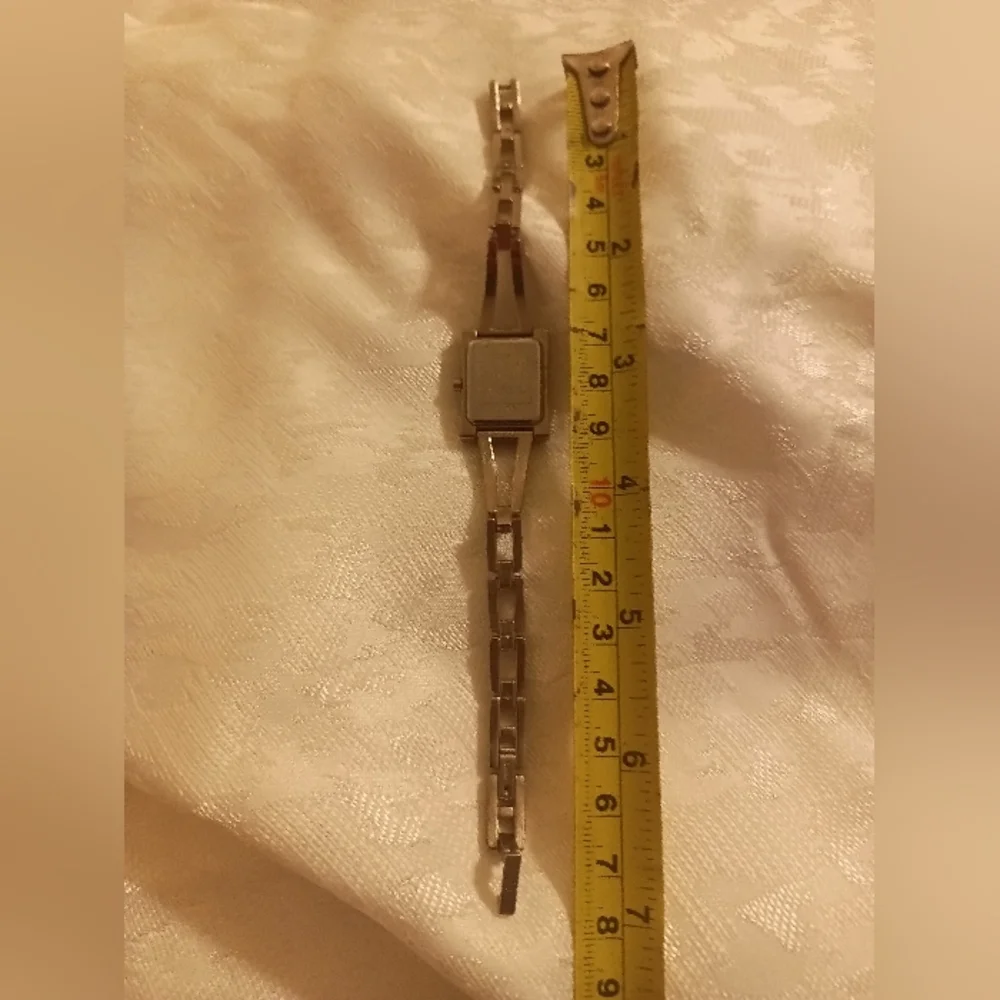 Guess rhinestone bracelet women's silver tone watch - Picture 3 of 5